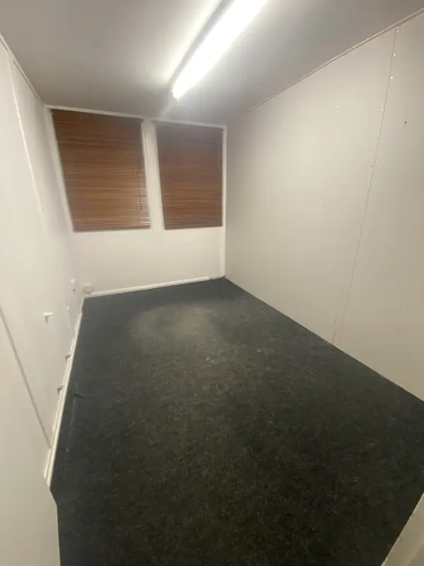 Long carpeted room